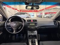 Honda Accord vaihtoauto
