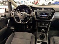 Volkswagen Touran vaihtoauto