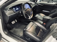 Tesla Model S vaihtoauto