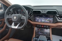 Lamborghini Urus vaihtoauto