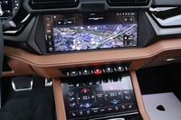 Lamborghini Urus vaihtoauto