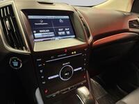 Ford Edge vaihtoauto