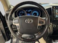 Toyota Land Cruiser vaihtoauto