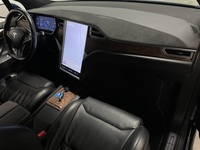 Tesla Model X vaihtoauto