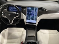 Tesla Model X vaihtoauto