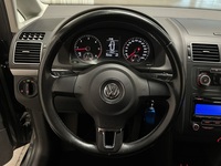 Volkswagen Touran vaihtoauto