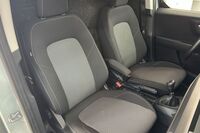 Ford Transit Courier vaihtoauto