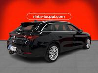 SEAT Leon Sportstourer vaihtoauto