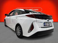 Toyota Prius Plug-in vaihtoauto