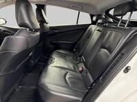 Toyota Prius Plug-in vaihtoauto