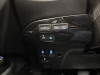 Toyota Prius Plug-in vaihtoauto