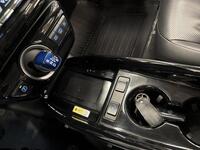 Toyota Prius Plug-in vaihtoauto