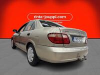 Nissan Almera vaihtoauto