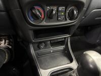 Nissan Almera vaihtoauto