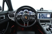 Porsche Panamera vaihtoauto