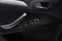 Ford S-MAX vaihtoauto