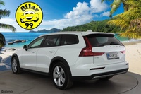 Volvo V60 Cross Country vaihtoauto