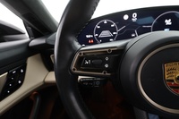 Porsche Taycan vaihtoauto