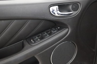Jaguar X-Type vaihtoauto