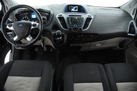 Ford Tourneo Custom vaihtoauto