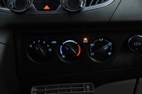 Ford Tourneo Custom vaihtoauto