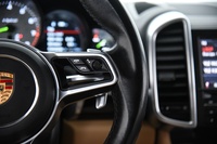 Porsche Cayenne vaihtoauto