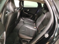 Volvo V40 Cross Country vaihtoauto