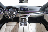 BMW 750 vaihtoauto