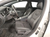 Volvo V60 Cross Country vaihtoauto