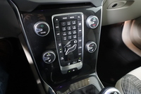 Volvo V40 Cross Country vaihtoauto