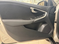 Volvo V40 Cross Country vaihtoauto