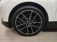 BMW iX vaihtoauto