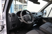 Nissan NV400 vaihtoauto