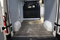 Nissan NV400 vaihtoauto