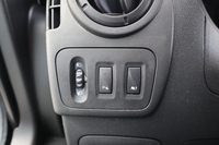 Nissan NV400 vaihtoauto