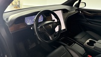 Tesla Model X vaihtoauto
