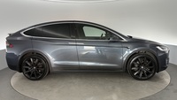Tesla Model X vaihtoauto