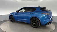 Alfa Romeo Stelvio vaihtoauto
