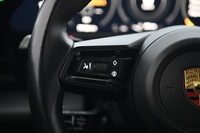 Porsche Taycan vaihtoauto