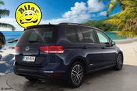 Volkswagen Touran vaihtoauto