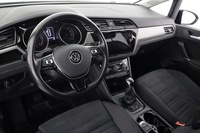 Volkswagen Touran vaihtoauto
