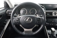 Lexus IS vaihtoauto