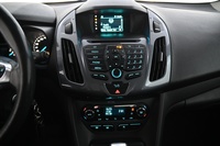 Ford Grand Tourneo Connect vaihtoauto