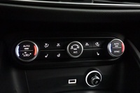 Alfa Romeo Stelvio vaihtoauto