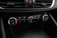 Alfa Romeo Giulia vaihtoauto