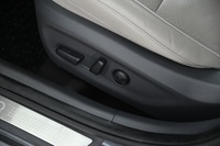 Hyundai IONIQ plug-in vaihtoauto