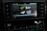 Jaguar XE vaihtoauto