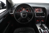Audi Q7 vaihtoauto