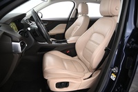 Jaguar F-PACE vaihtoauto