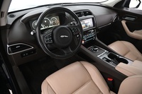 Jaguar F-PACE vaihtoauto